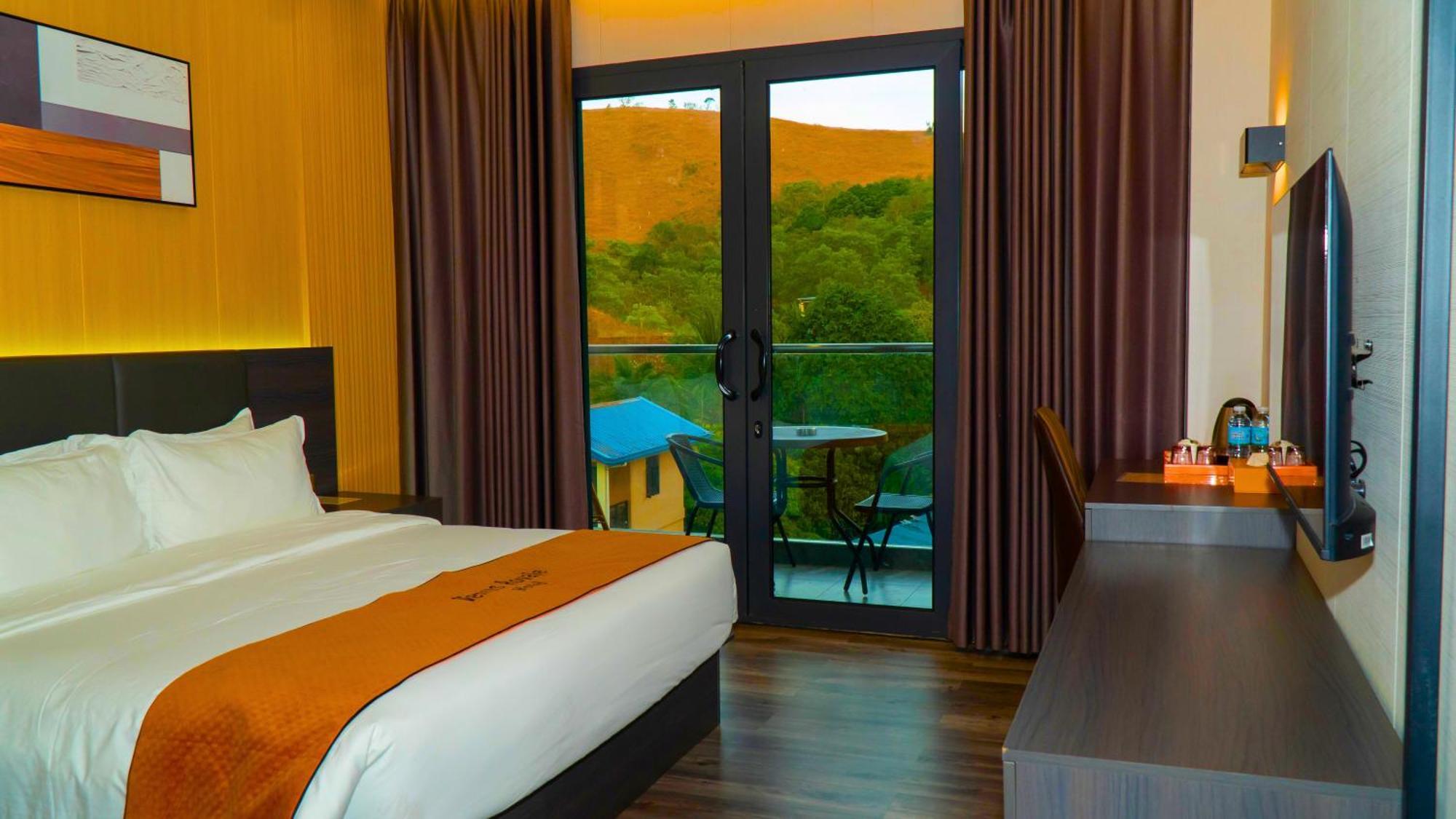 Venus Royale Hotel Coron Exteriér fotografie