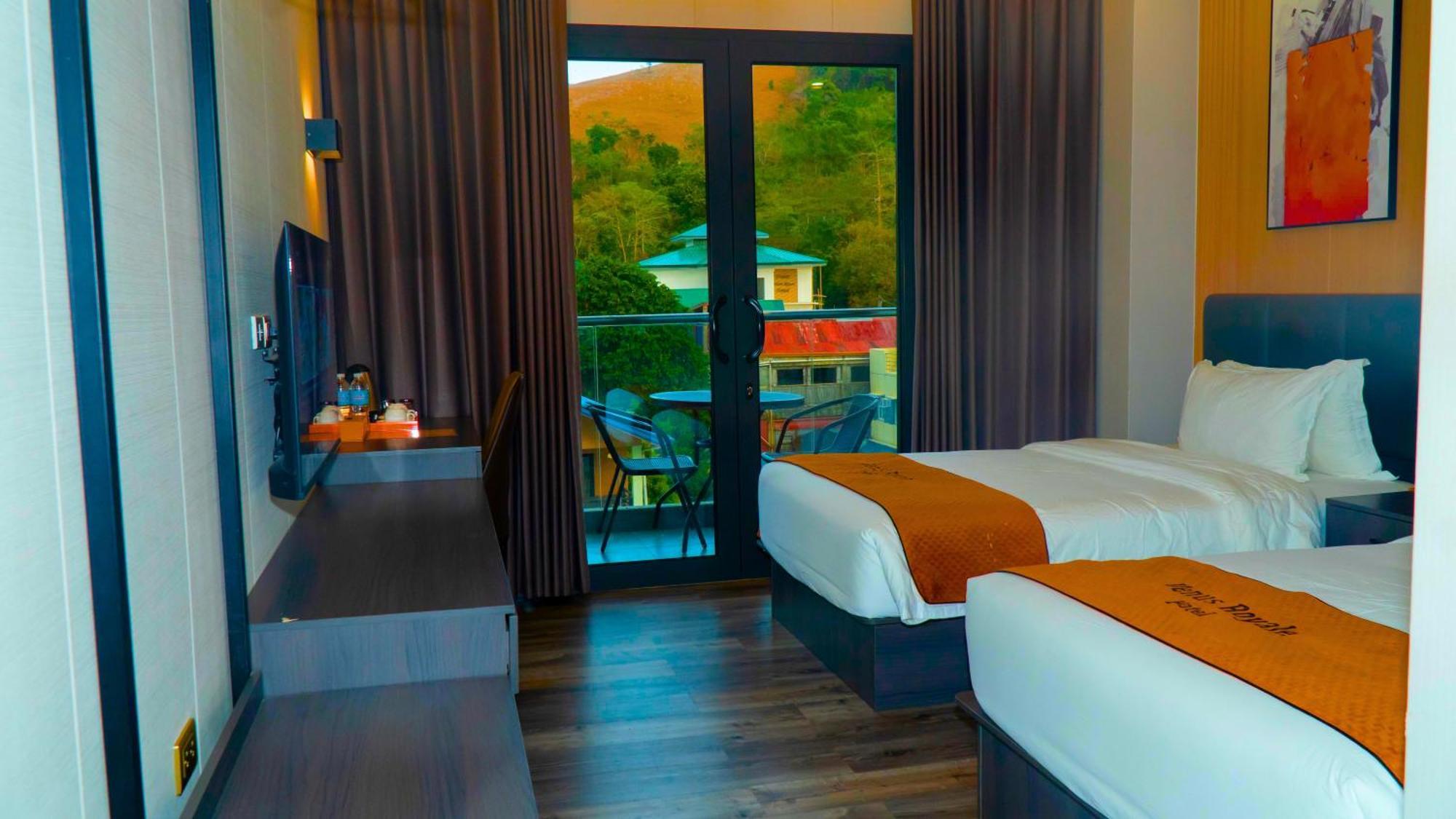Venus Royale Hotel Coron Exteriér fotografie